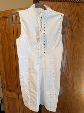 GIGI C White Sleeveless Stud-Trim Sheath Dress